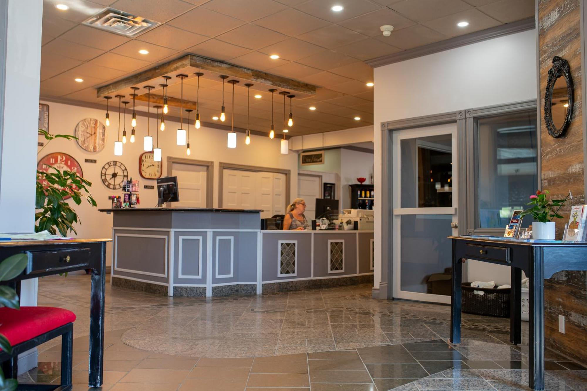 Complexe Hotelier Escoumins Les Escoumins Exterior photo
