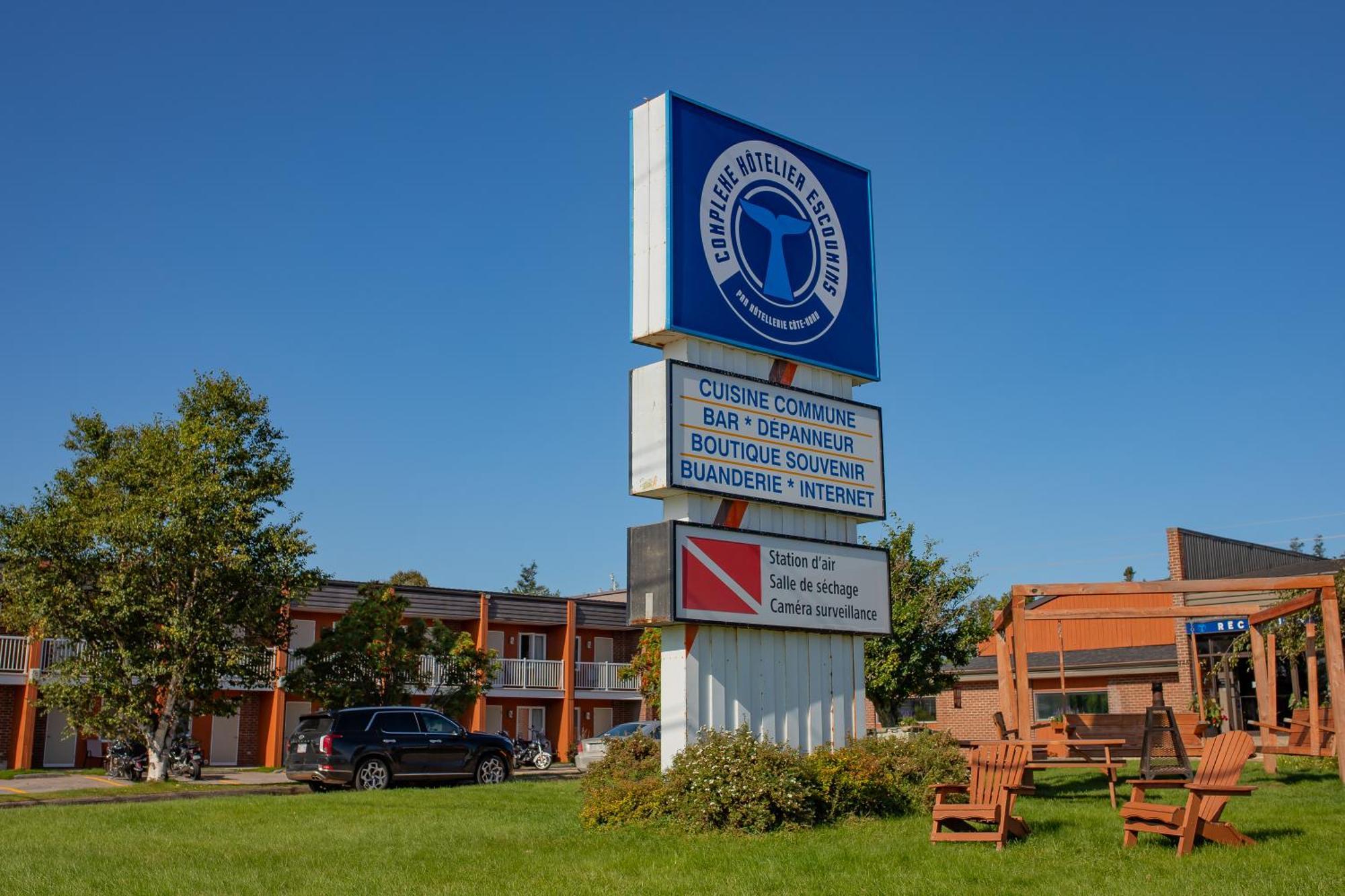 Complexe Hotelier Escoumins Les Escoumins Exterior photo